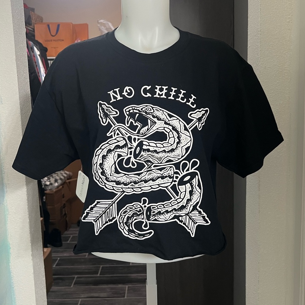 NWT Jupiter Moon “No Chill” Snake Cropped Tee